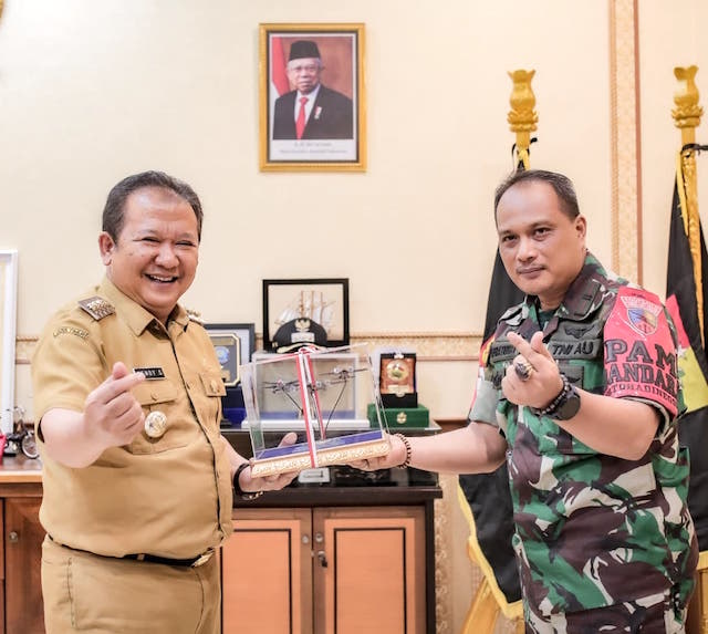 Danpos Detasemen TNI AU Bandara Notohadinegoro Audiensi Persiapan HUT Kabupaten Jember